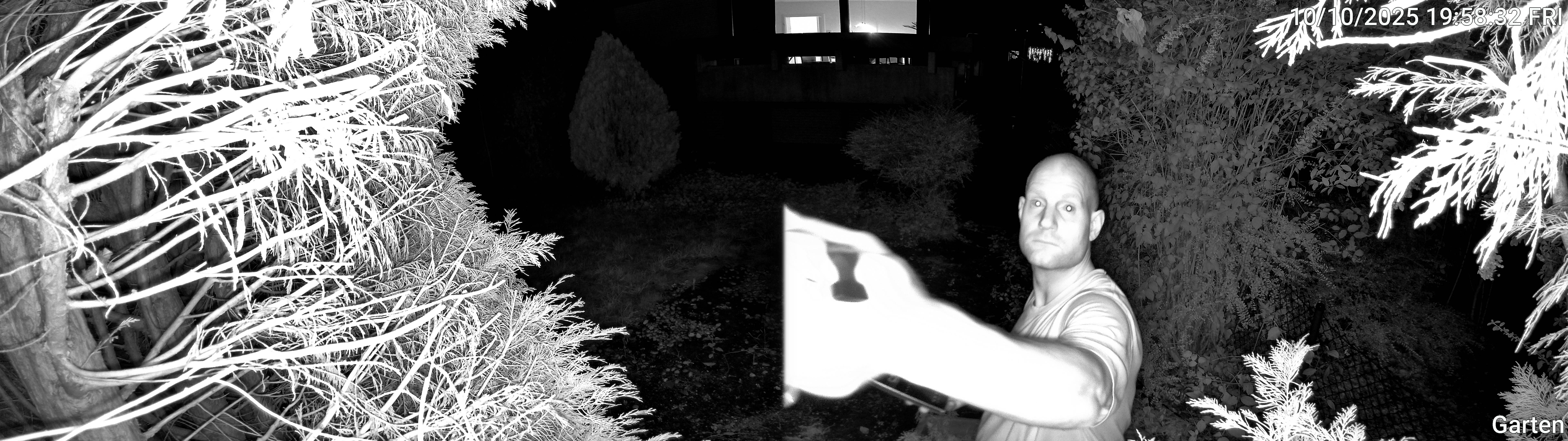 Garten_00_20251010195832.jpg